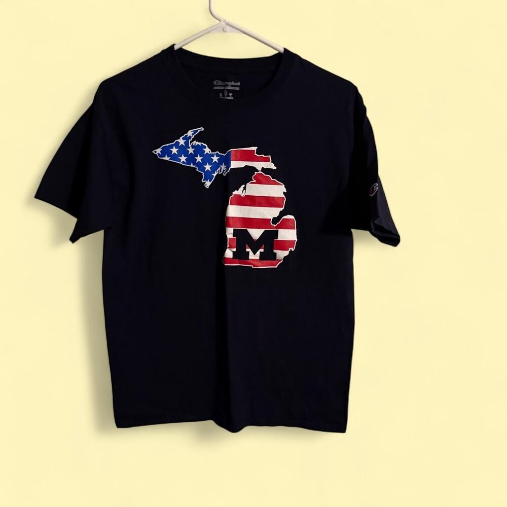 CHAMPION T-shirt Men M Navy Michigan Map Graphic American Flag Patriotic